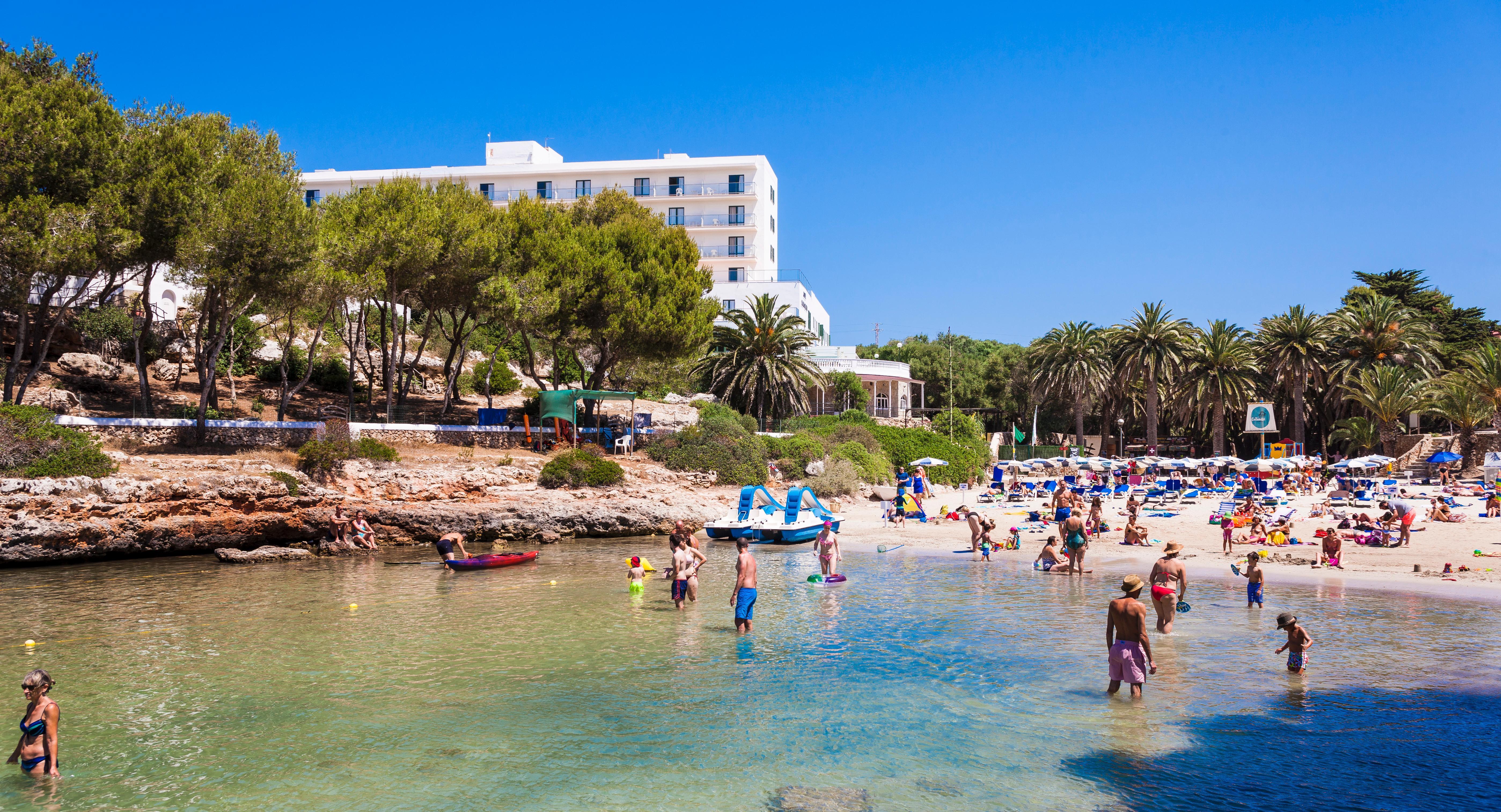Отель Globales Cala'N Blanes Кала-эн-Бланес Экстерьер фото